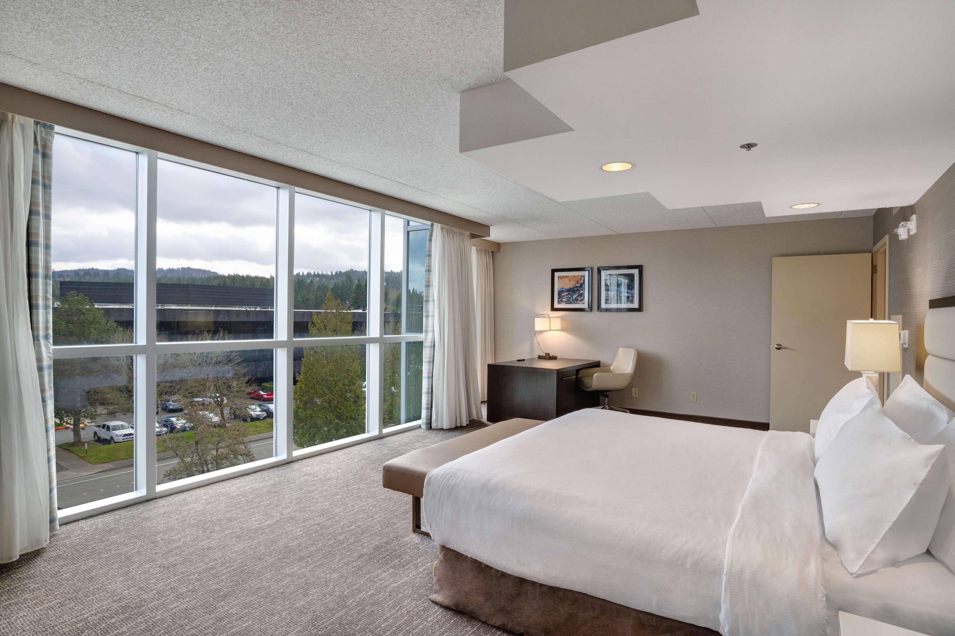 Embassy Suites By Hilton Seattle Bellevue Esterno foto