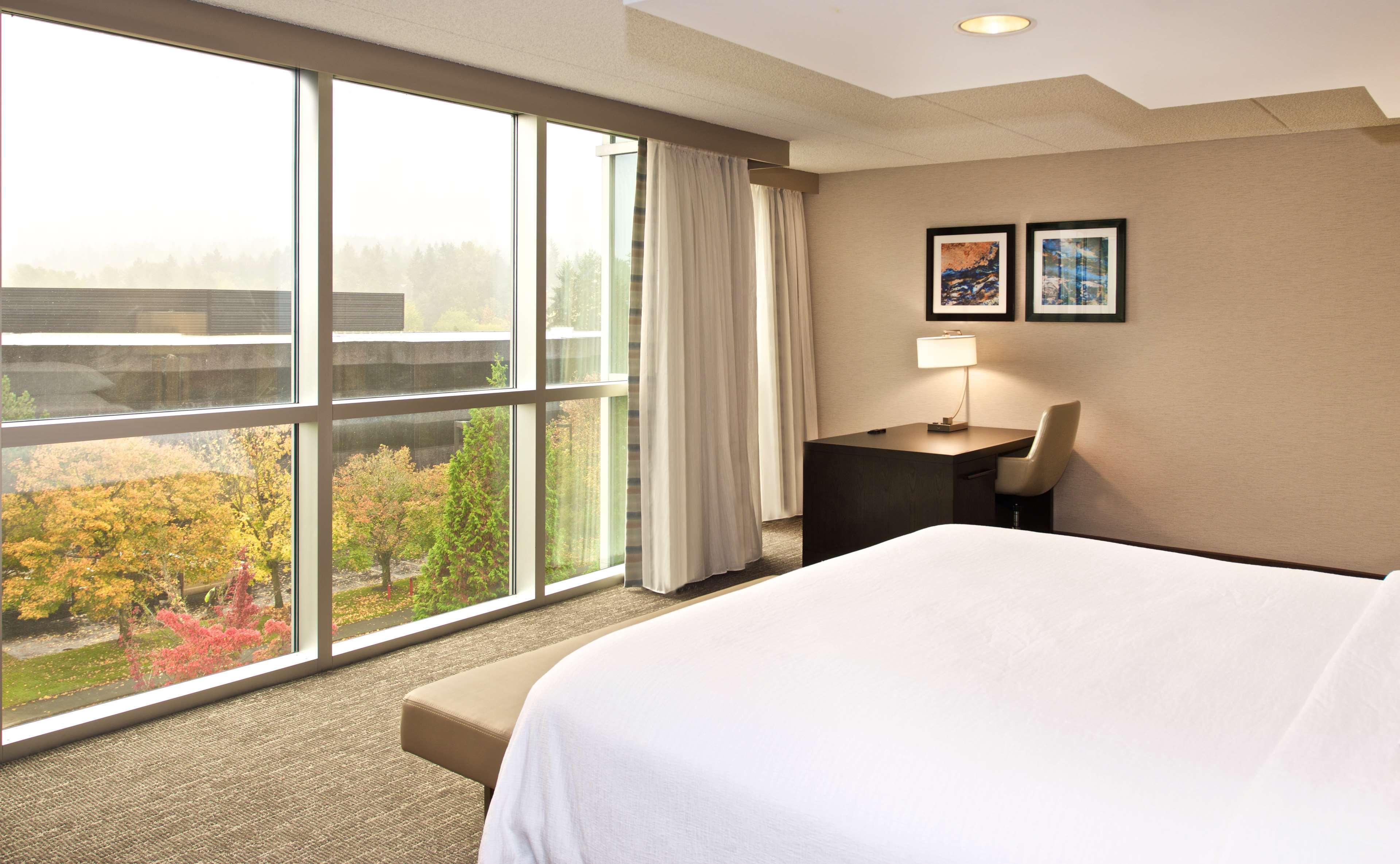 Embassy Suites By Hilton Seattle Bellevue Esterno foto