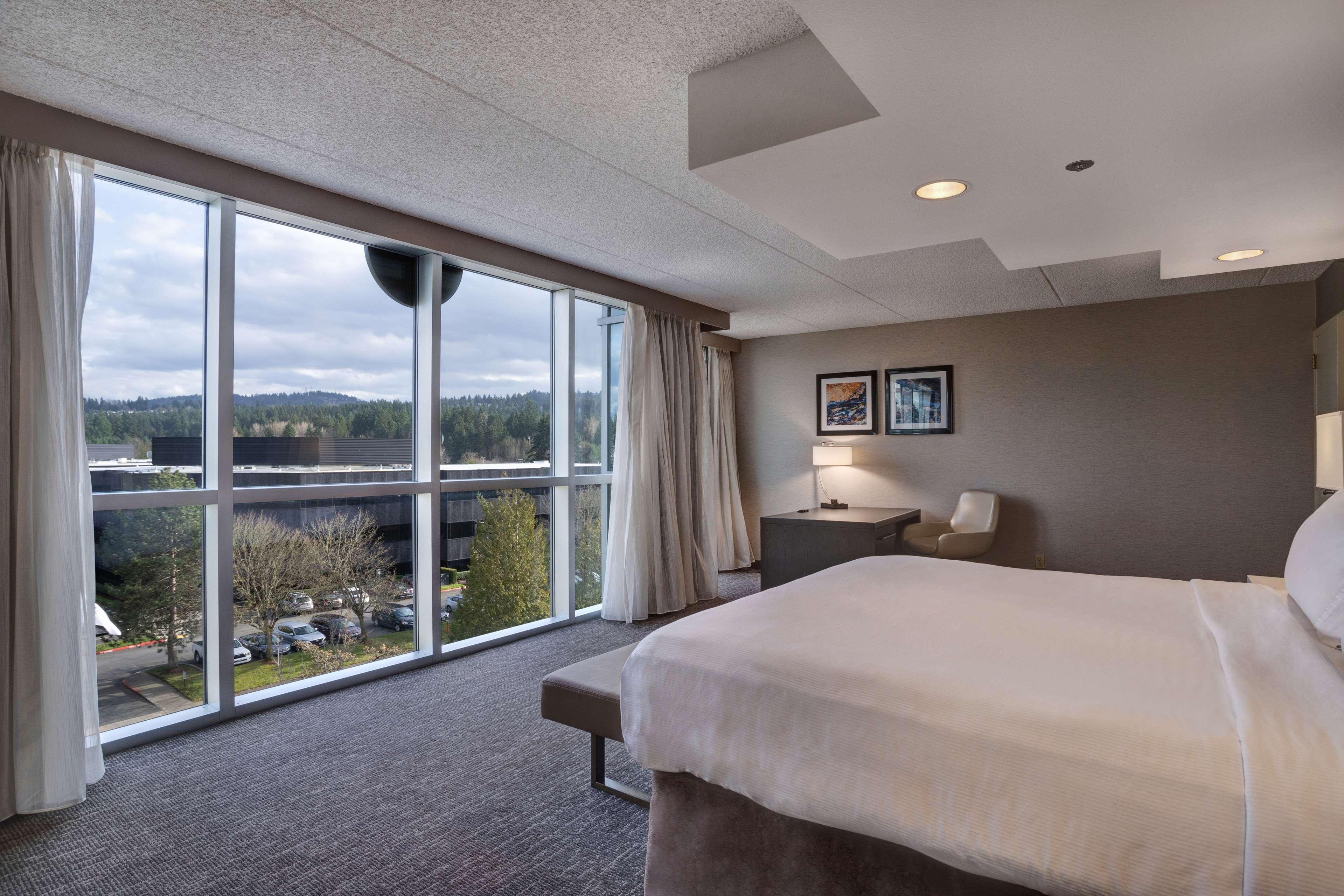 Embassy Suites By Hilton Seattle Bellevue Esterno foto