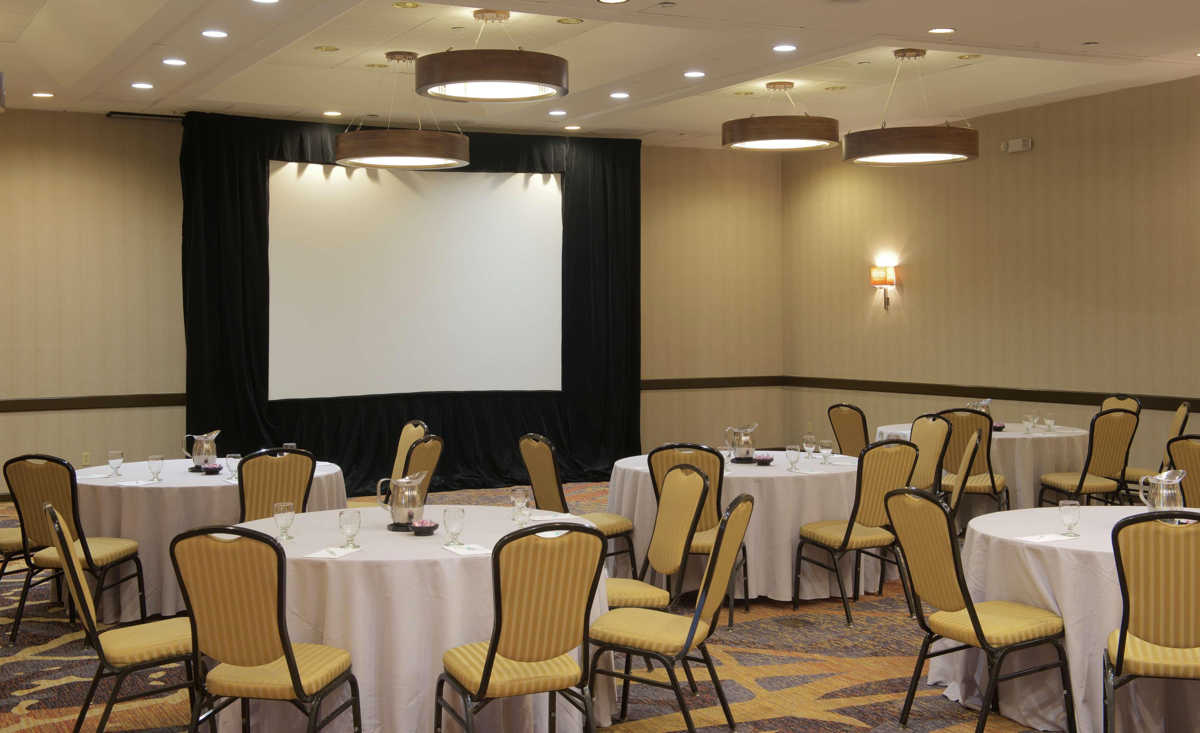 Embassy Suites By Hilton Seattle Bellevue Esterno foto