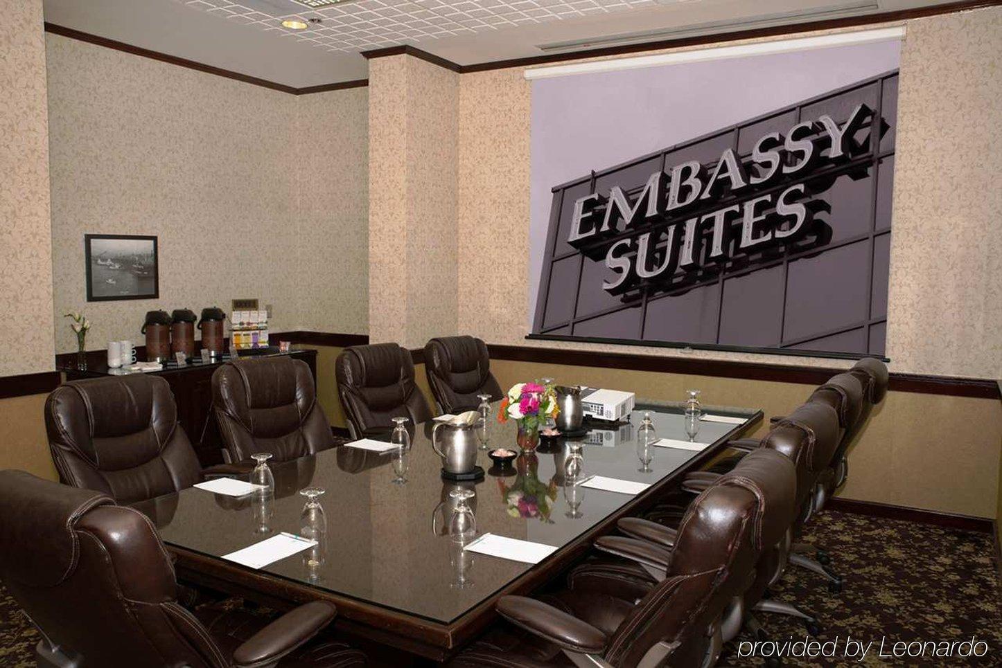 Embassy Suites By Hilton Seattle Bellevue Esterno foto